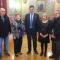 Los homenajeados junto al alcalde de Tudela, Luis Casado